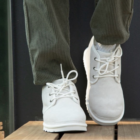 UGG Mens Neumel Chukka Boot | White | Size 11 | NEW in BOX/NWT!!!❄️🥾 - Picture 1 of 10